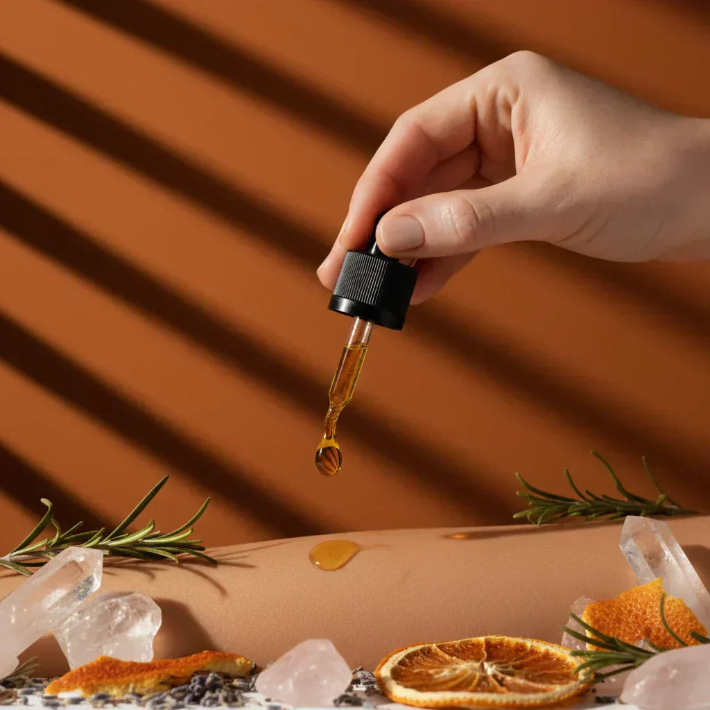 Aromatherapy Oil Guide — Essential Oils, Carrier Oils, Hydrolats and Botanical Ingredients Explained