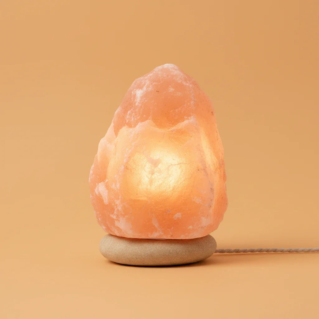 Himalayan Salt Lamps: Science, Selection & Styling