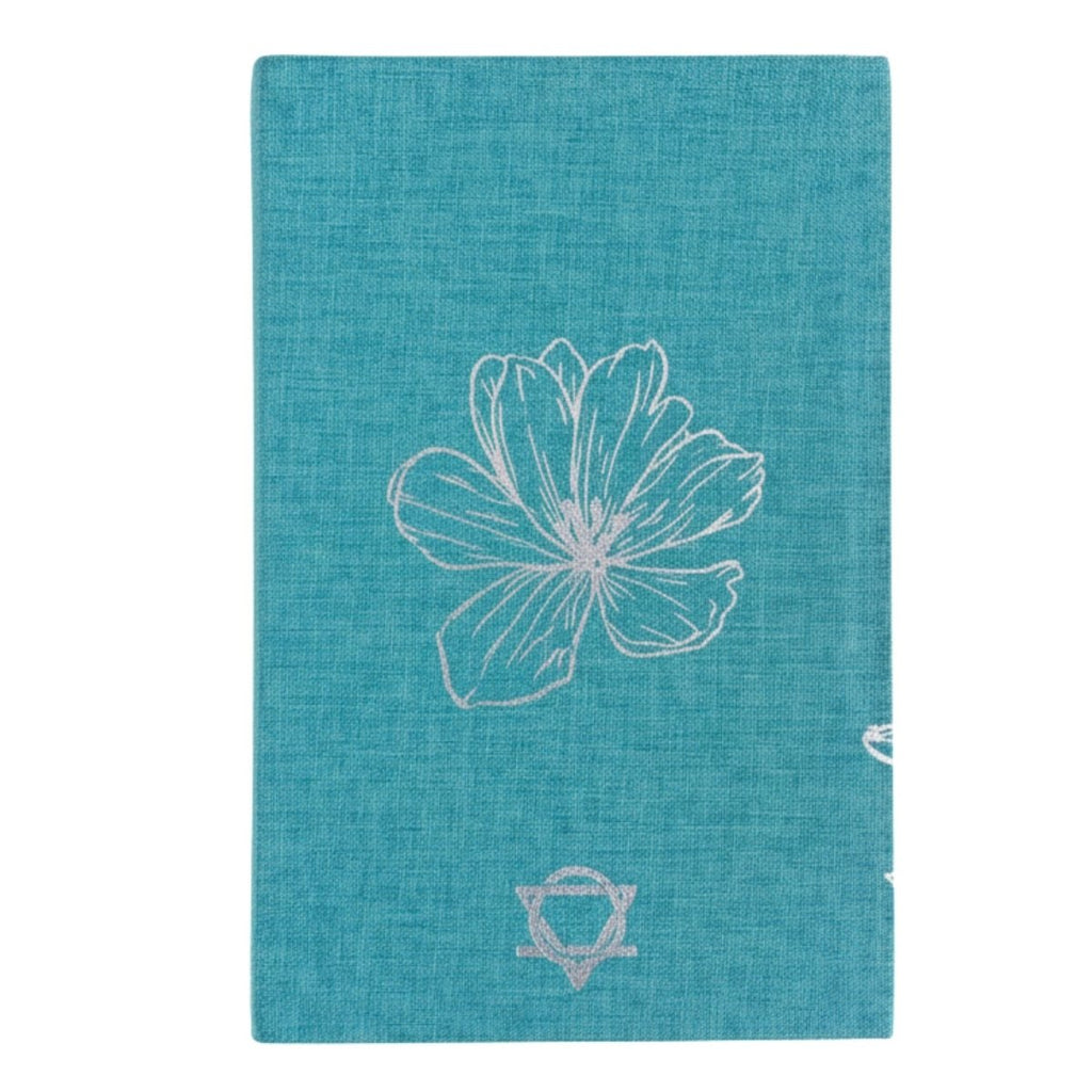 Blue Gratitude Journal with Silver Lining - 120 pages - I am Thankful ForWellness & Gratitude NotebooksHeart Notes