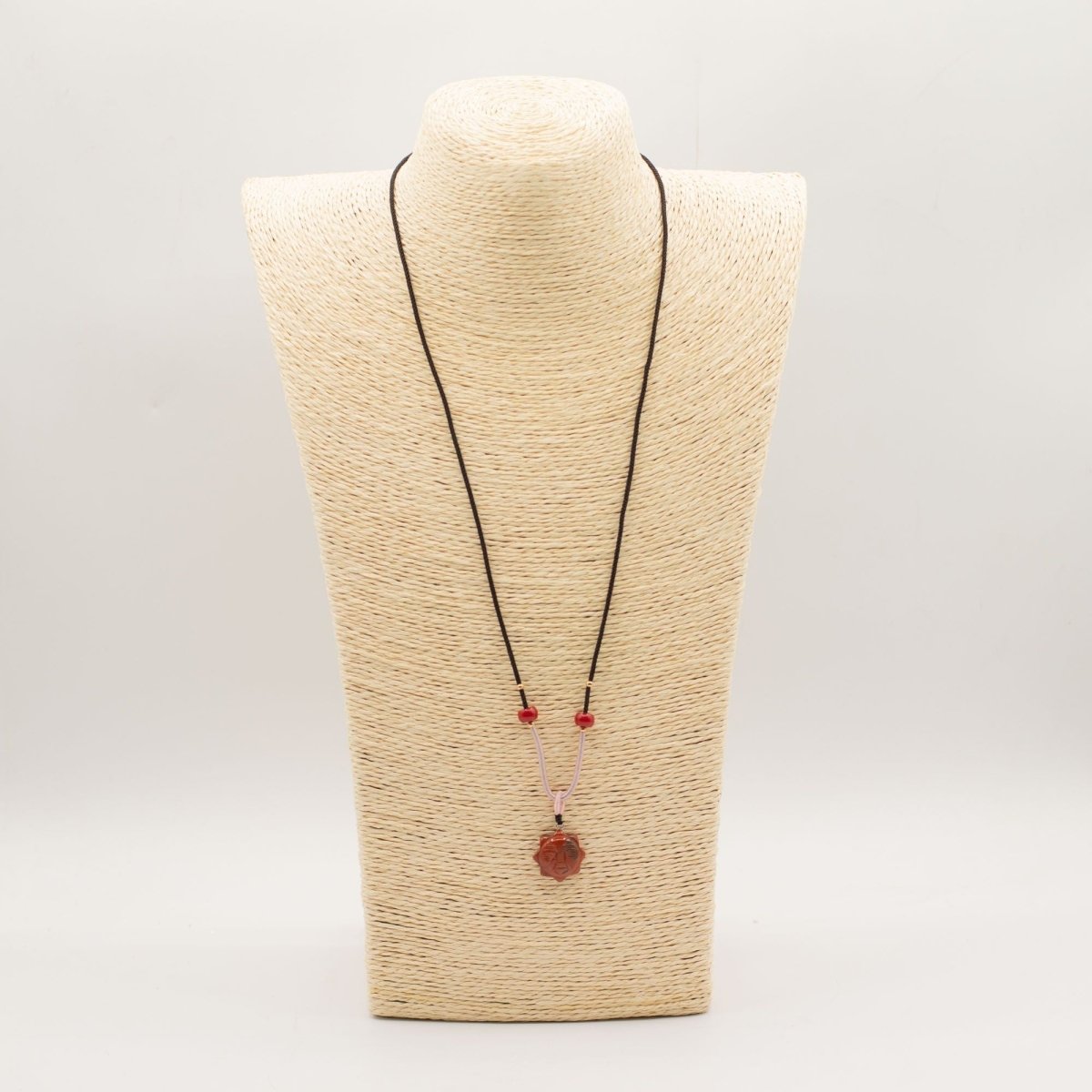 Cord Necklace Gemstone Pendant - Carnelian Sun FaceCord Necklace Gemstone PendantsHeart Notes