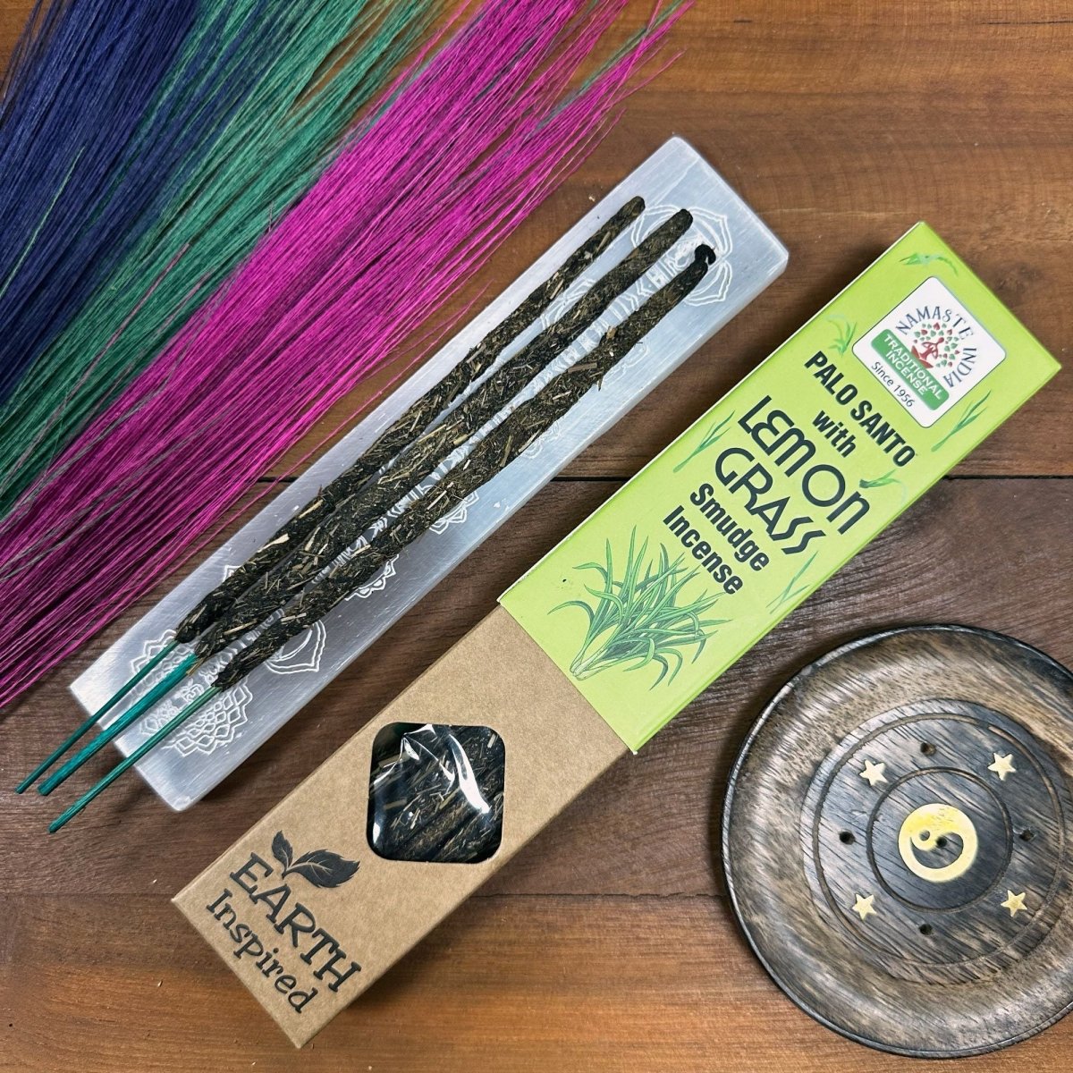 Earth Inspired Smudge Incense - Lemon GrassEarth - Inspired Smudge IncenseHeart Notes