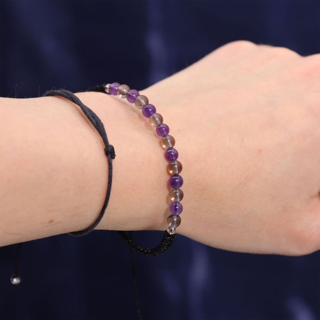 Zodiac Crystal Candle with Gemstone Bracelet - CapricornZodiac Crystal Candles with Gemstone BraceletHeart Notes