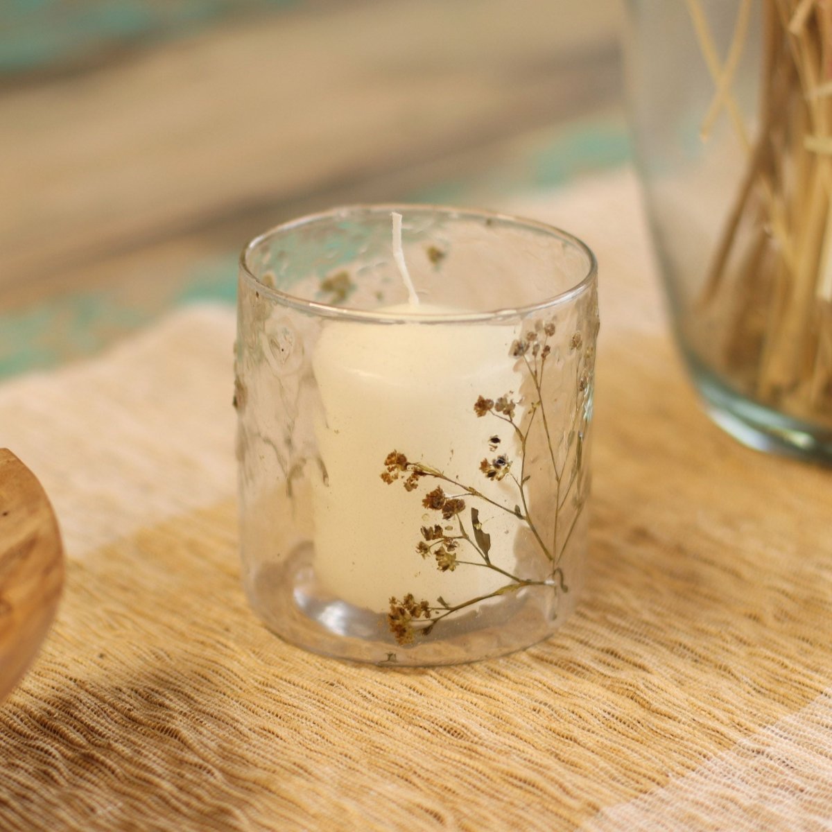 Natural Floral Glass - Straight Candle Holder - Margarita - (8x8cm)Natural Floral Glass Candle HoldersHeart Notes