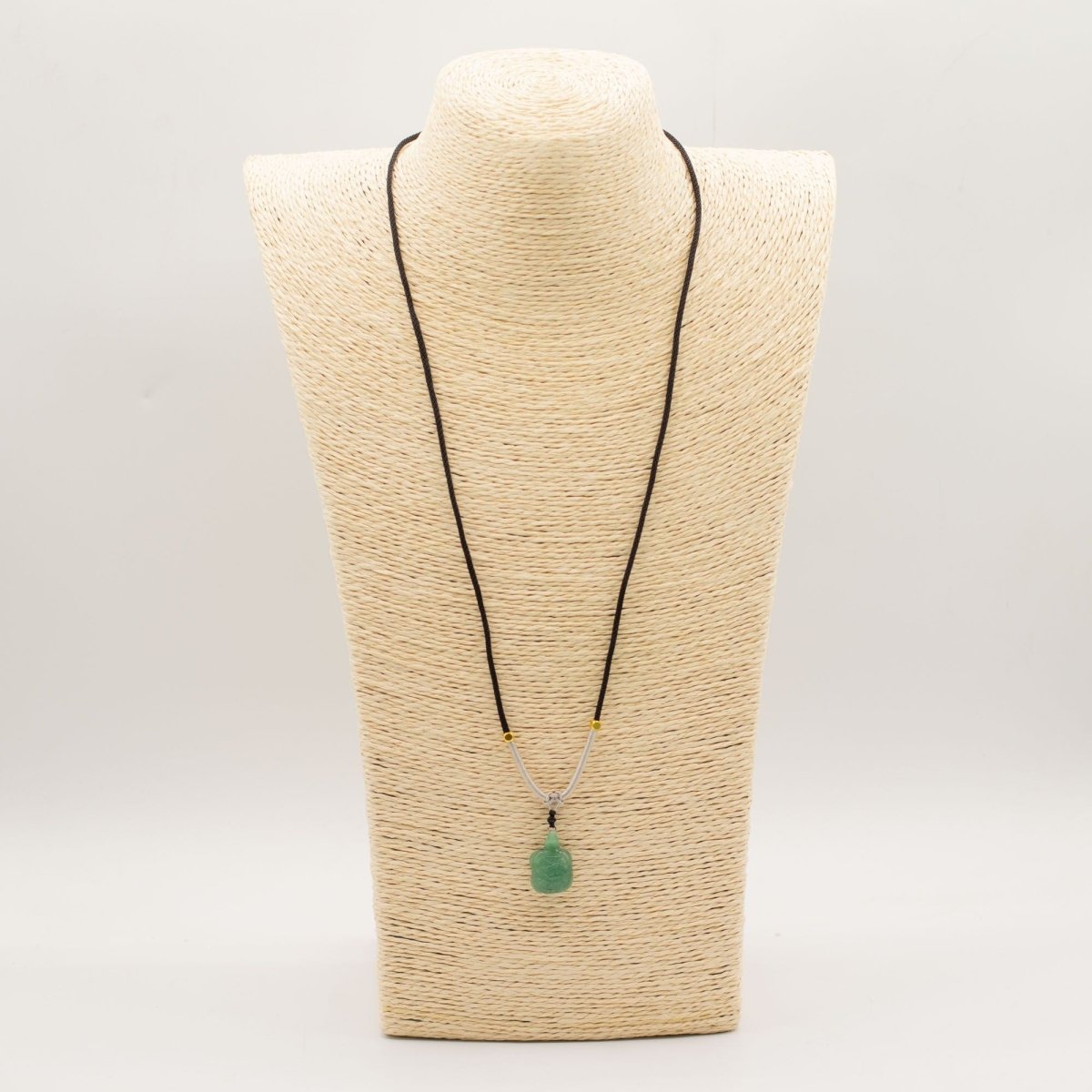 Cord Necklace Gemstone Pendant - Jade TurtleCord Necklace Gemstone PendantsHeart Notes