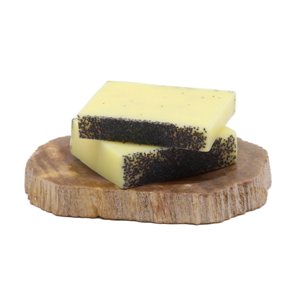 Lemon Poppy Soap Bar - Approx 100gWild & Natural Hand - Crafted Soap 1.3kg and SlicesHeart Notes