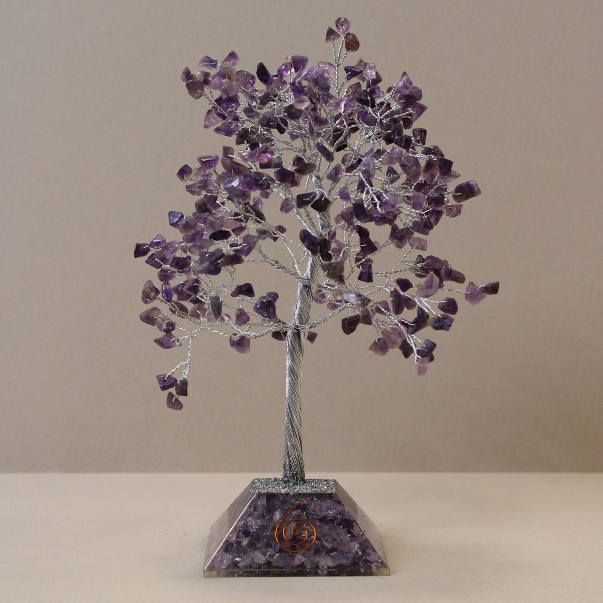 Gemstone Tree with Organite Base - 320 Stone - AmethystGemstone Tree with Orgonite BaseHeart Notes