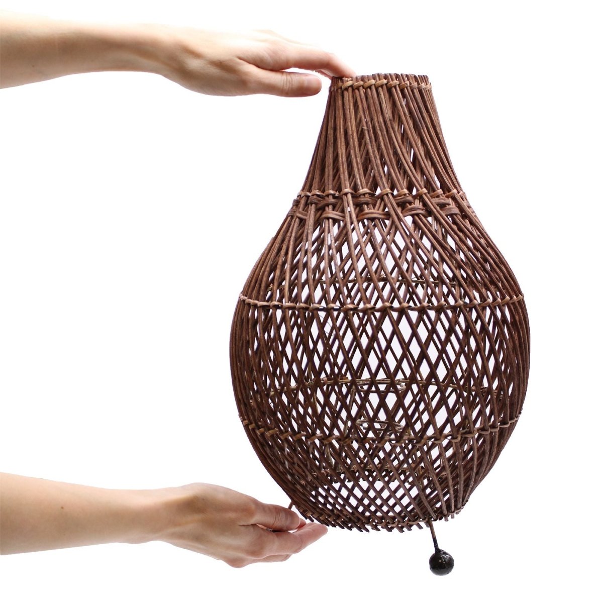 Rattan Table Lamps - Dark BrownRattan Table LampsHeart Notes