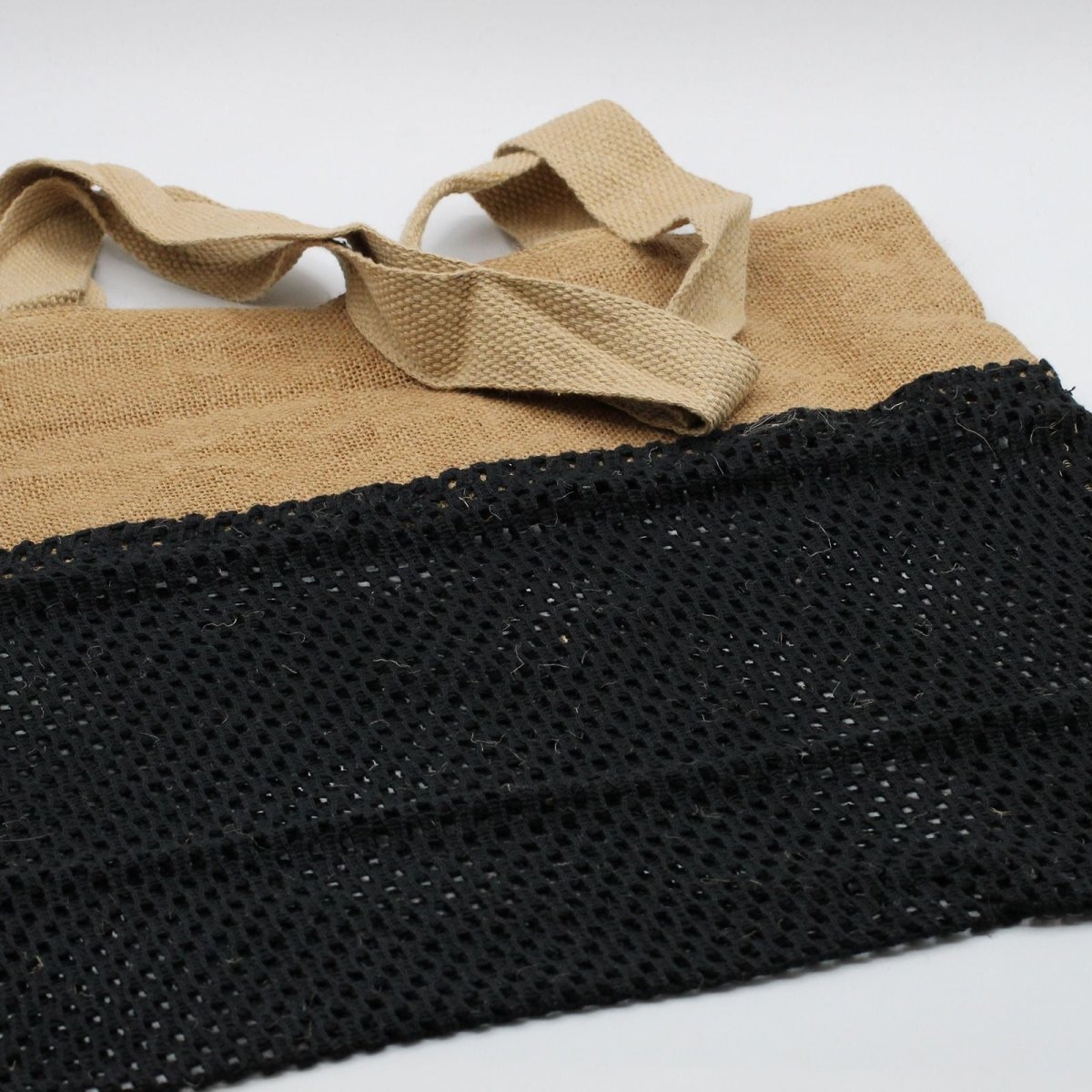 Pure Soft Jute and Cotton Mesh Bag - BlackPure Soft Jute and Cotton Mesh BagHeart Notes