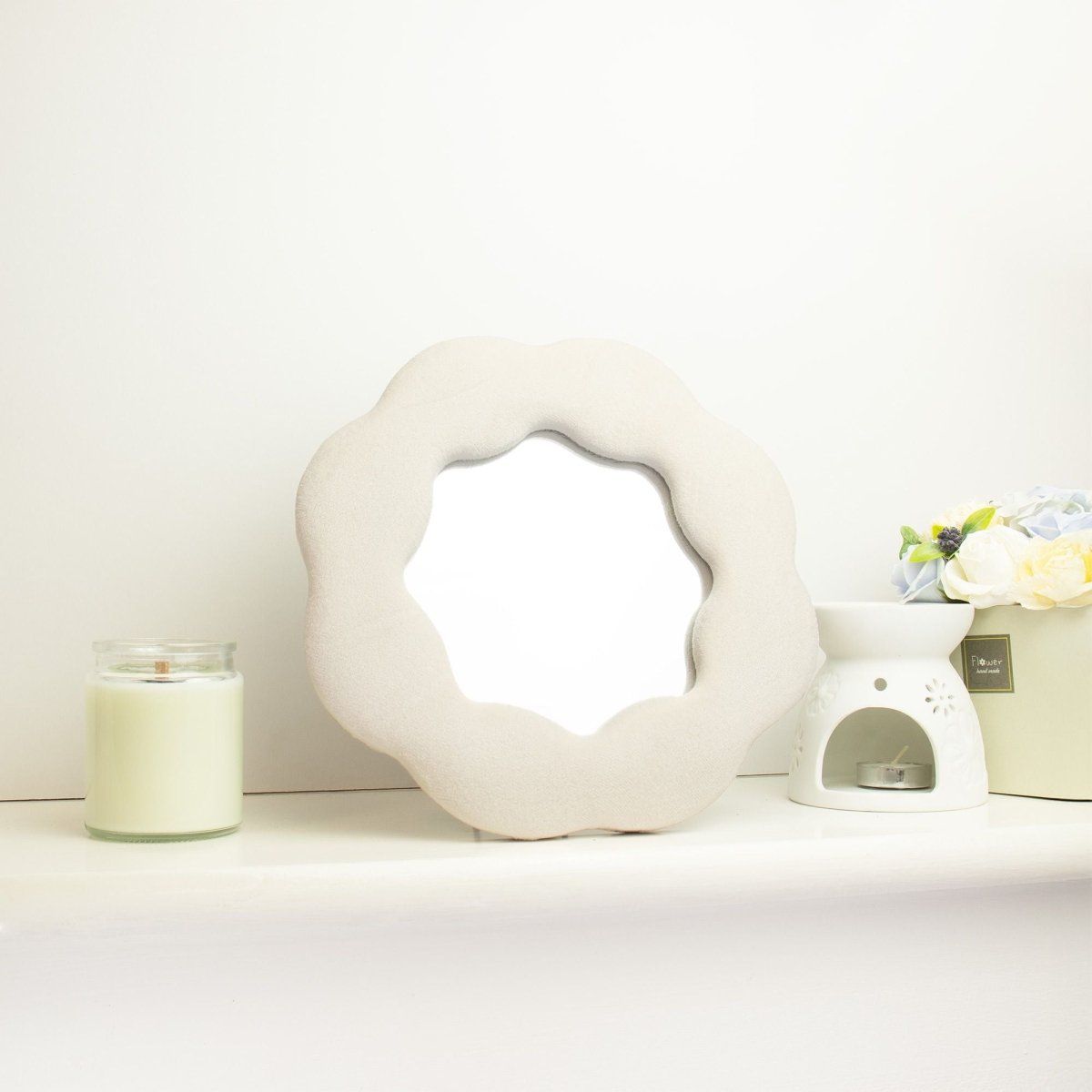 Soft Squiggly Mirror – Flower – Stone (25.4x25.4x2.3cm)Soft Squiggly MirrorsHeart Notes