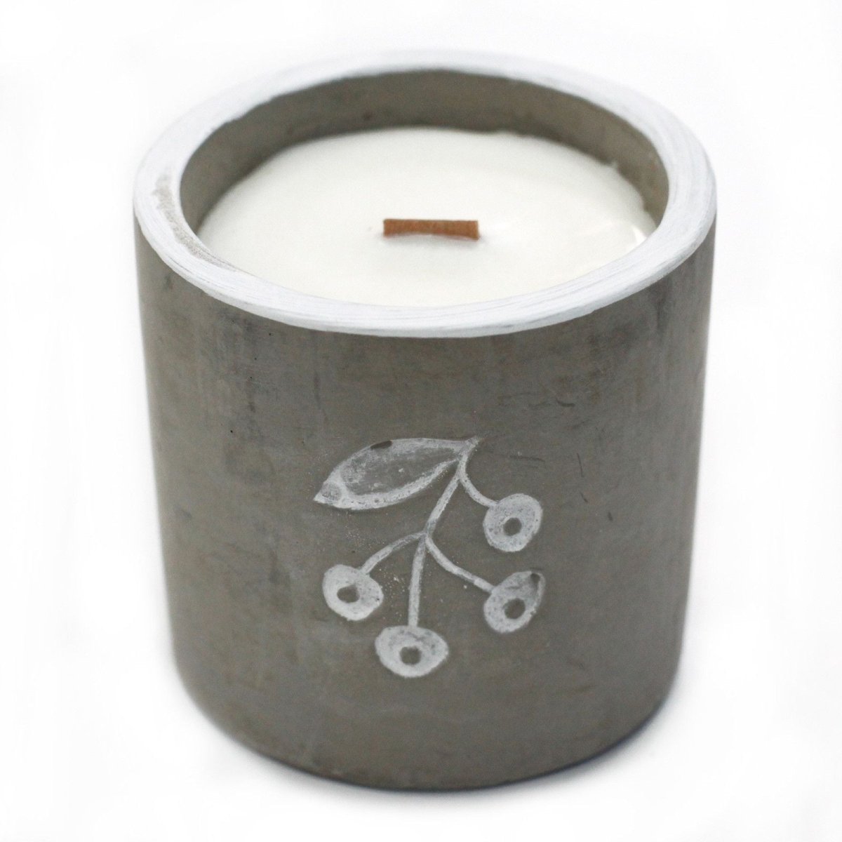 Med Pot - Berrys - Juniper & Sweet GinConcrete Wooden Wick CandleHeart Notes