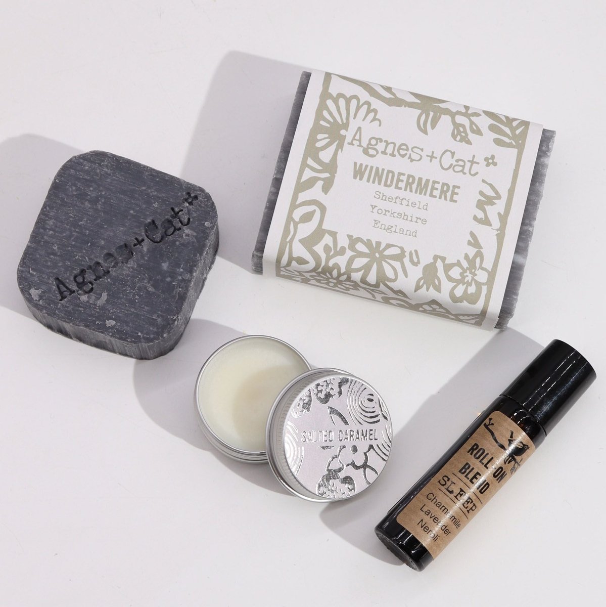 Agnes + Cat Wellness Gift Set - Lake BreezeAgnes + Cat Gift SetsHeart Notes