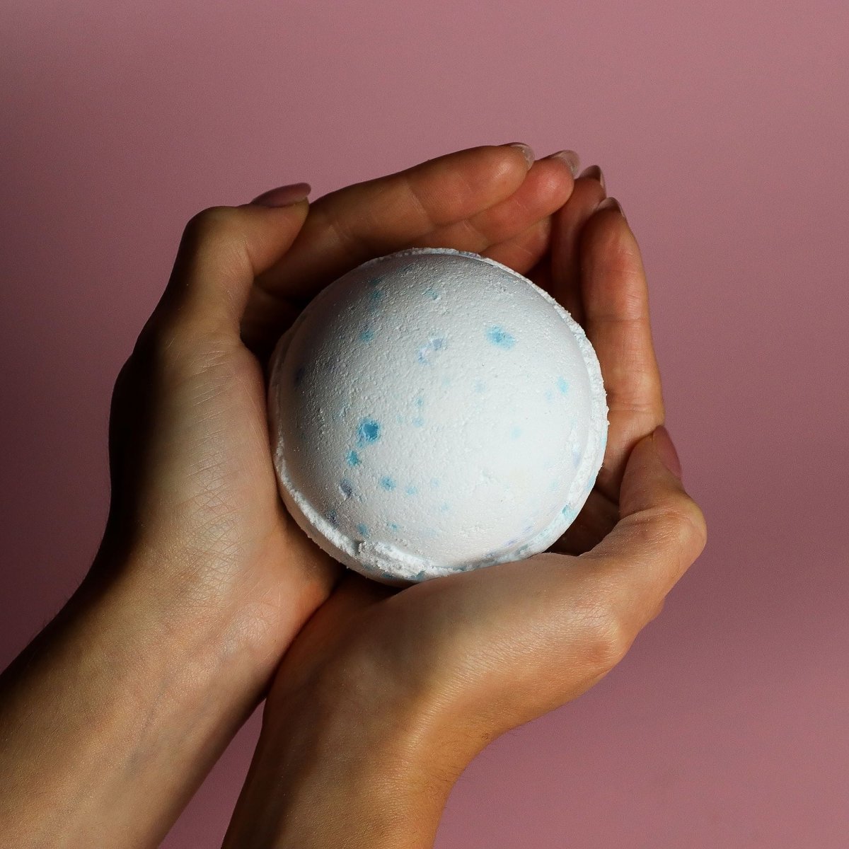 Set of 3 Ocean Bath BombsJumbo Bath Bombs - 180gHeart Notes