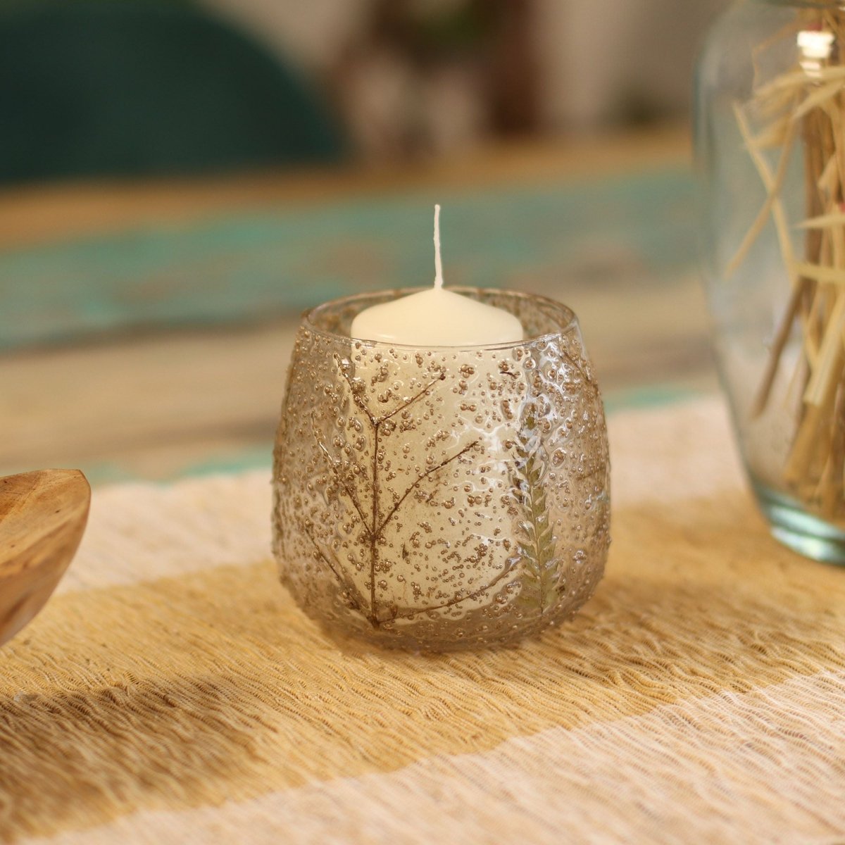 Natural Floral Glass - Straight Candle Holder - Pino - (10x9cm)Natural Floral Glass Candle HoldersHeart Notes
