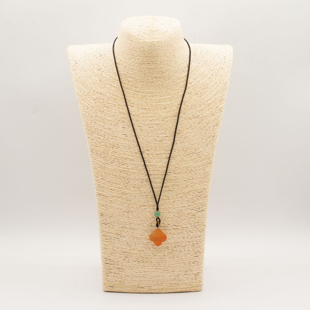 Cord Necklace Gemstone Pendant - Red Jade CloverCord Necklace Gemstone PendantsHeart Notes