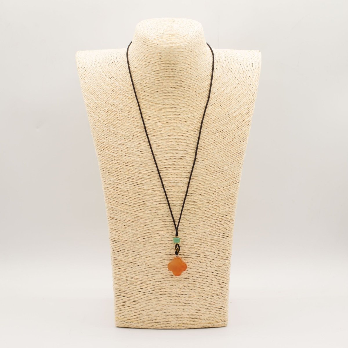 Cord Necklace Gemstone Pendant - Red Jade CloverCord Necklace Gemstone PendantsHeart Notes