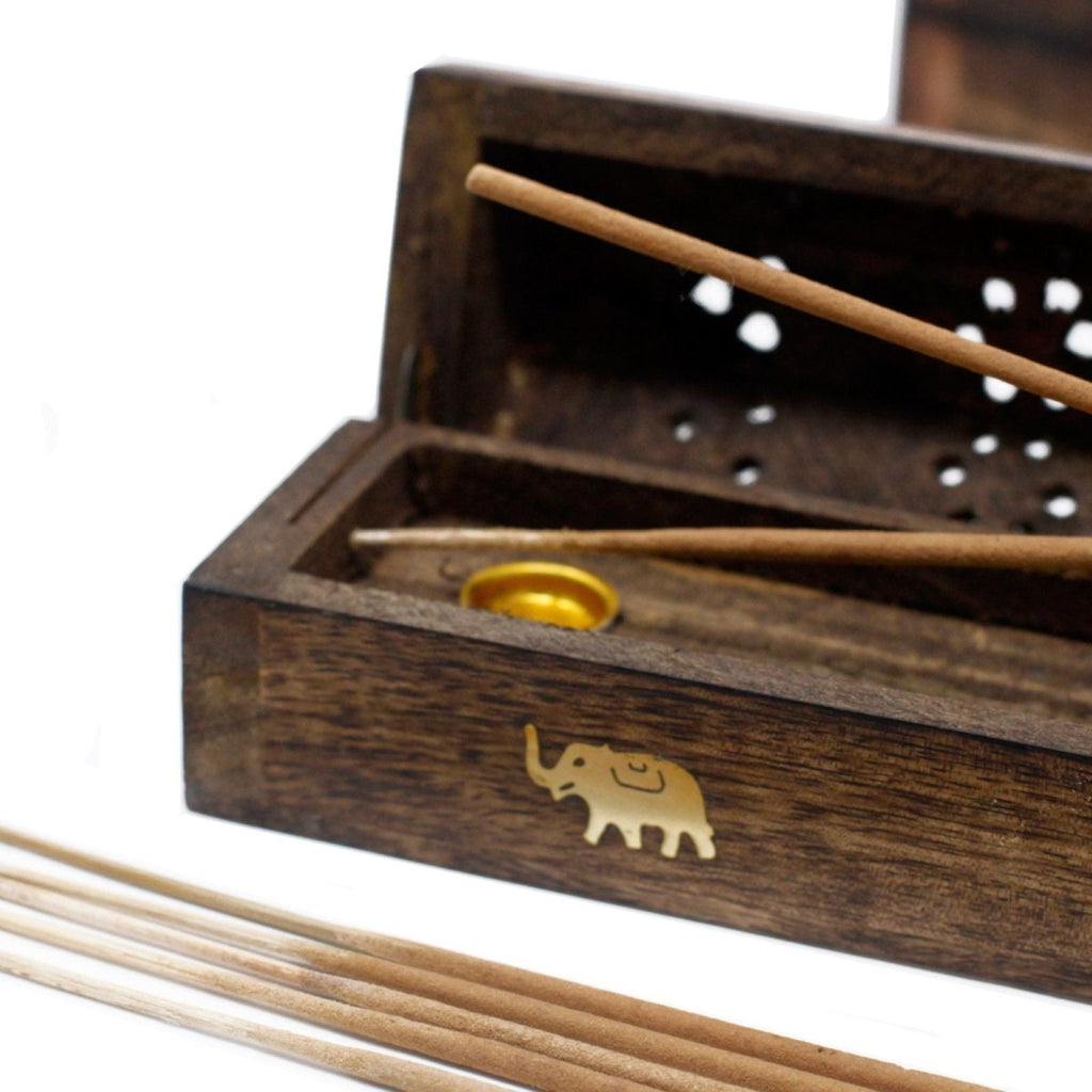 Smoke Boxes Natural Mango WoodIncense HoldersHeart Notes