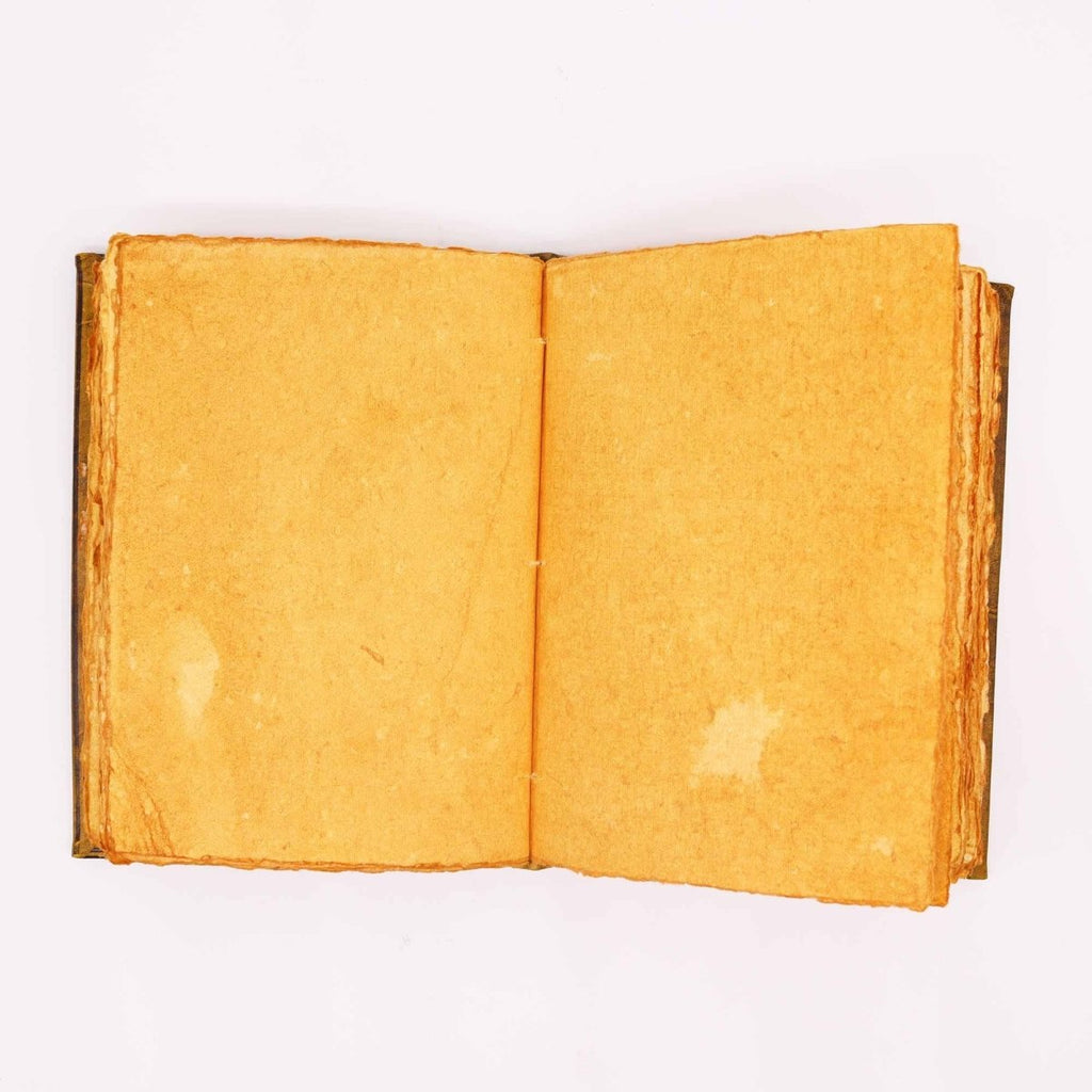 Hefty Coffee Tan Leather Journal – Zinc Owl Decor – 200 Deckle - Edge Pages – 26x18cmLeather Notebooks – Vintage Style JournalsHeart Notes