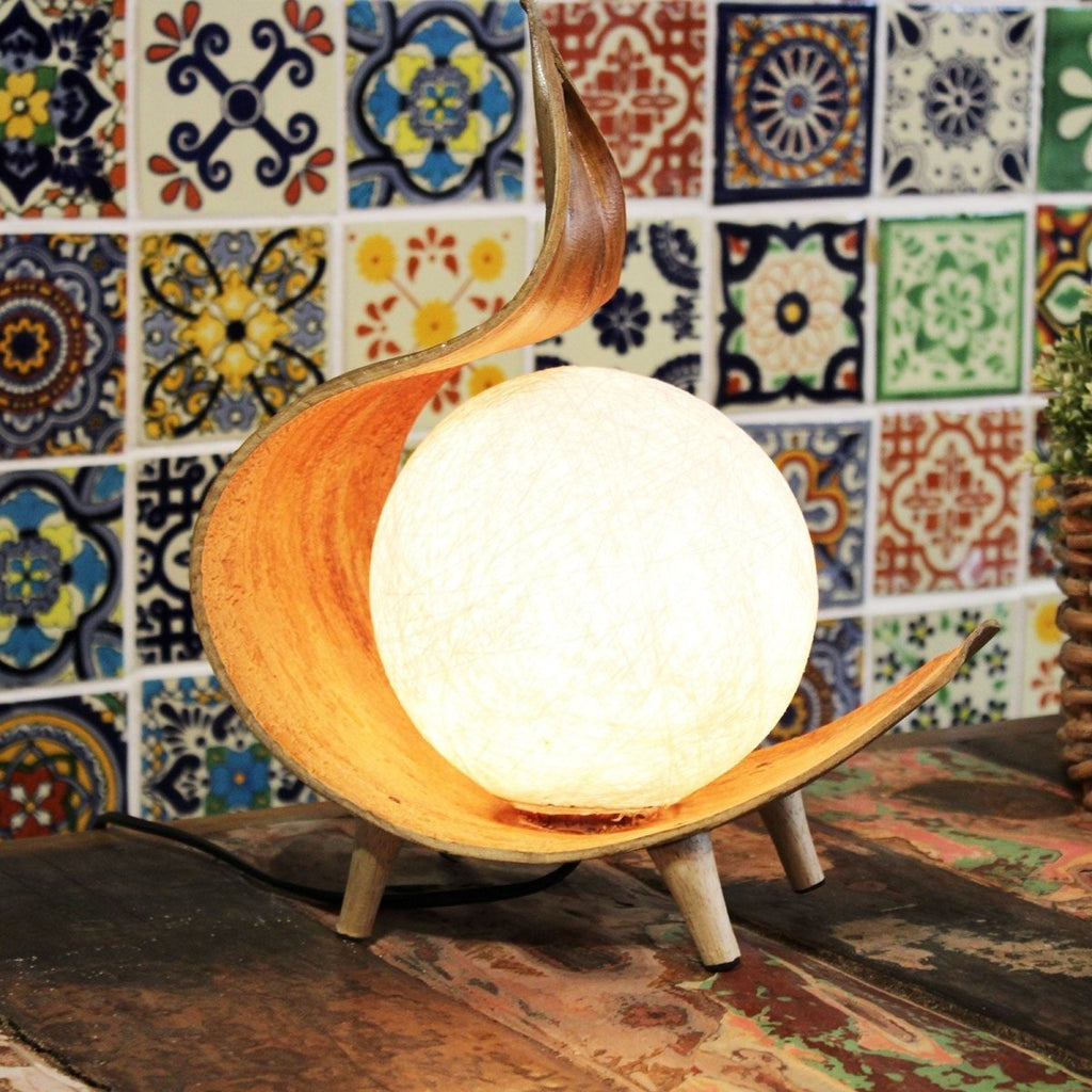 Natural Coconut Lamp - Chocolate TwistNatural Coconut LampHeart Notes
