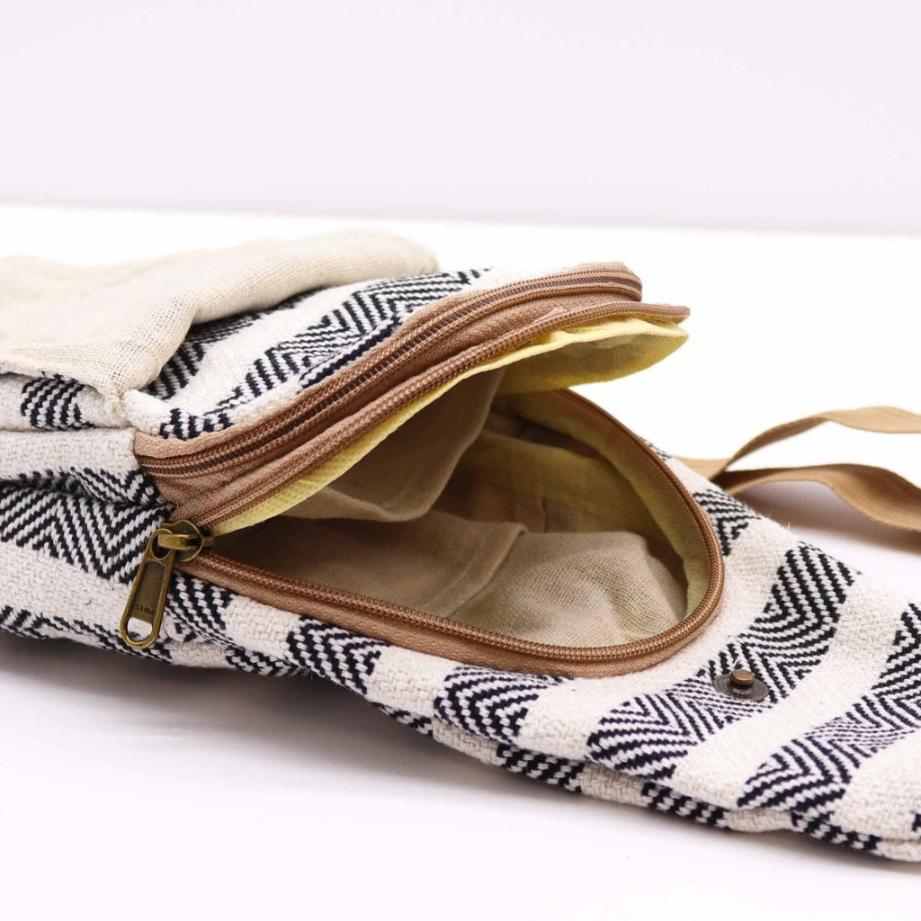 Body Cross Bag Natural Cotton - Black & WhiteNatural Cotton Cross - Body BagsHeart Notes