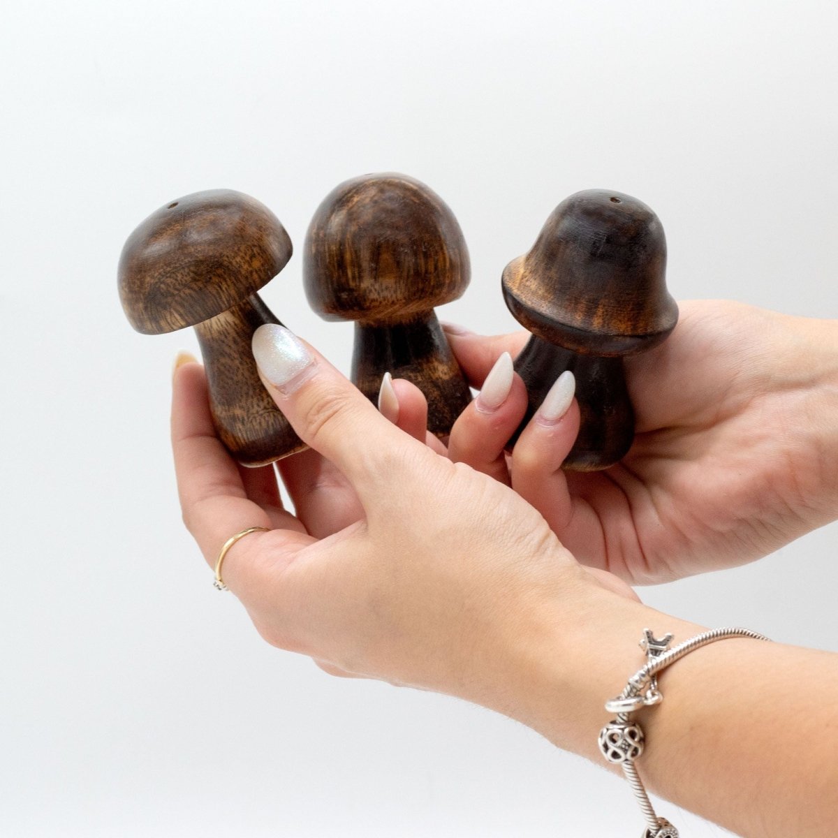 Set of 3 Mini Incense Mushrooms (8cm 7cm 6.5cm)Incense HoldersHeart Notes