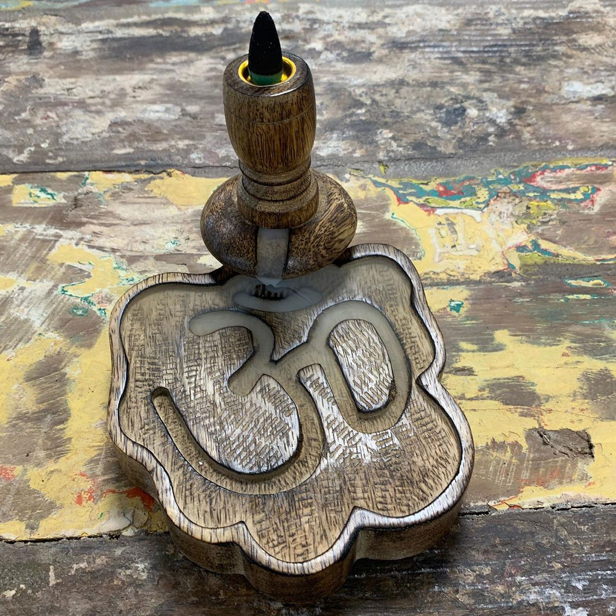 Sm Mango Wood Backflow Burner - OhmMango Wood Backflow BurnerHeart Notes